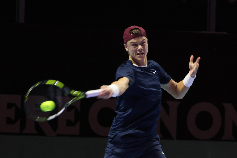 季一路高歌 季一路高歌