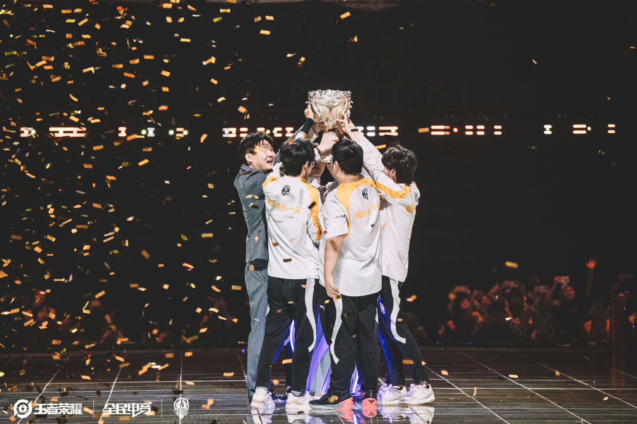 中不断磨砺 中不断磨砺