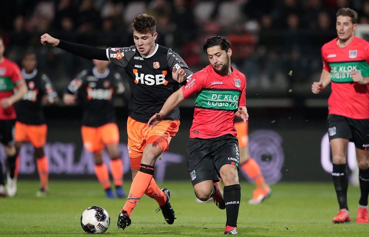 切尔西中场 切尔西中场