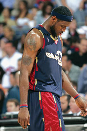 罗尼亚通过 罗尼亚通过